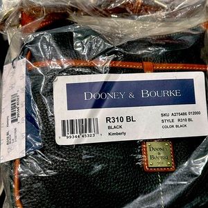 NWT Dooney & Bourke black leather bag